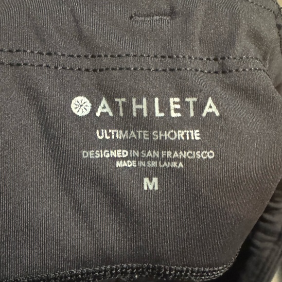 Athleta Black Ultimate Shortie - Picture 3 of 4